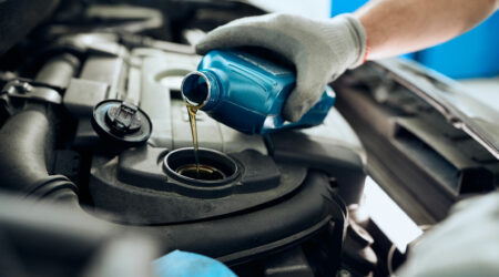6 Mistakes to Avoid When Changing Engine Oil