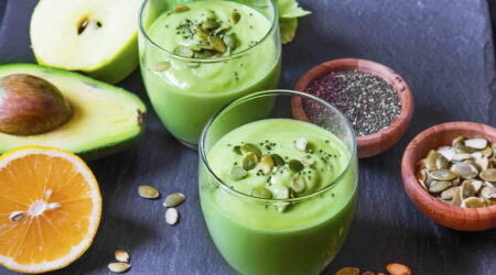 8 Homemade Smoothies to Manage Arthritis