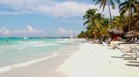 10 things to do to avoid ruining a beach vacation