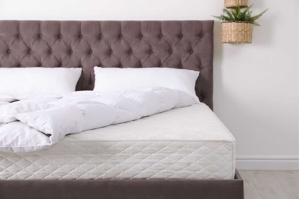 Mattresses for back pain – Choosing one and top options