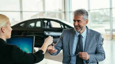 8 tips for selling a used car online